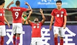 中超上港爆料最新新闻,揭秘球队备战与转会传闻